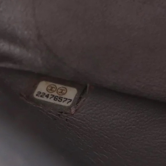 SOLD - Chanel Caviar Classic Jumbo Chevron Double Flap Bag - Picture 8 of 9